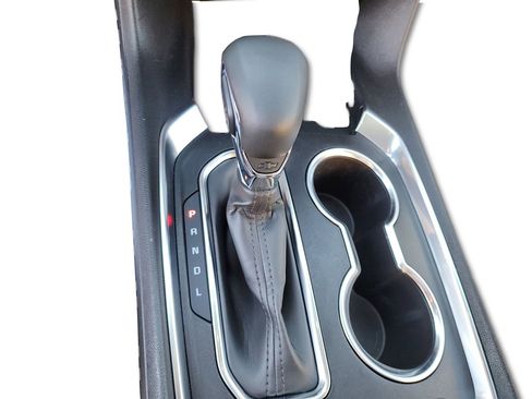 Used 2023 Chevrolet Traverse Premier image 42