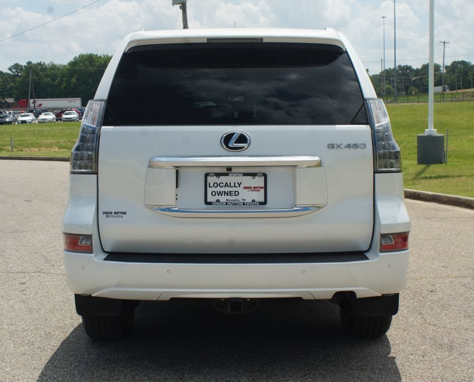 Used 2023 Lexus GX 460 Premium w/ Premium Package AWD/4WD image 3