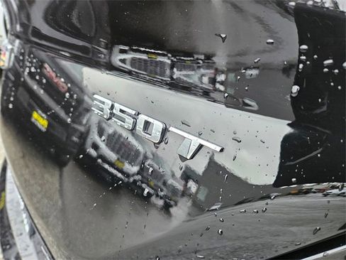 Used 2025 Cadillac CT4 Sport image 9