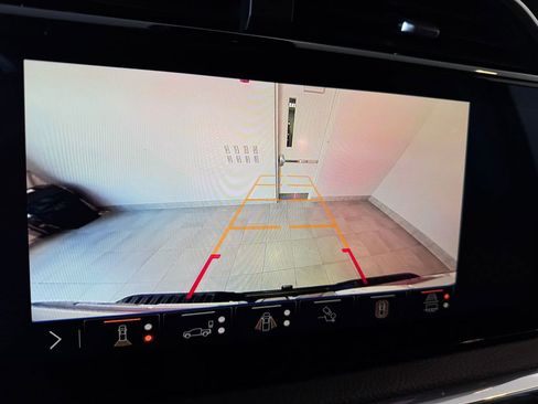 Certified 2024 GMC Sierra 2500 Denali w/ Technology Package image 21