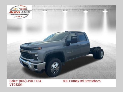 New 2025 Chevrolet Silverado 3500 LT w/ Convenience Package image 1