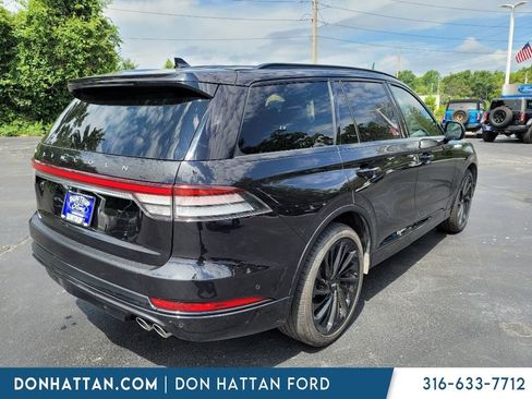 Used 2023 Lincoln Aviator Reserve w/ Equipment Group 201A AWD/4WD image 3