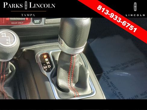 Used 2023 Jeep Wrangler Unlimited Rubicon AWD/4WD image 24