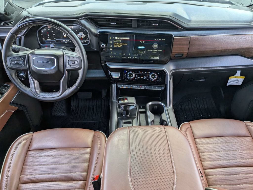 Used 2025 GMC Sierra 1500 Denali Ultimate AWD/4WD image 14