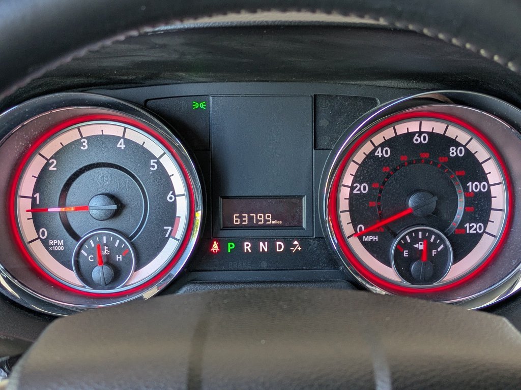 Used 2019 Dodge Grand Caravan SE FWD image 25
