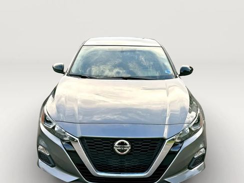 Used 2020 Nissan Altima 2.5 S FWD image 4