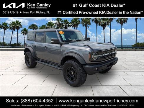 Used 2022 Ford Bronco Wildtrak AWD/4WD image 1