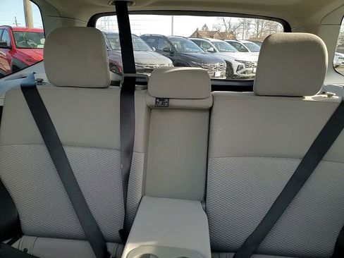 Used 2017 Subaru Forester 2.5i Premium image 21