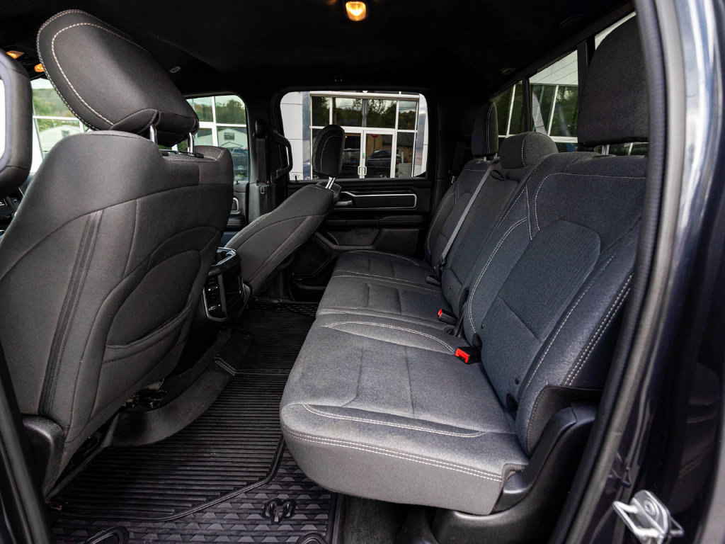 Used 2019 RAM 1500 Big Horn AWD/4WD image 26