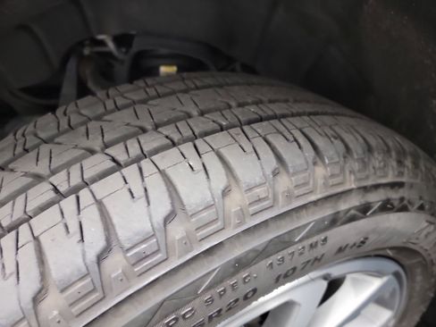 Used 2021 GMC Canyon Denali image 30