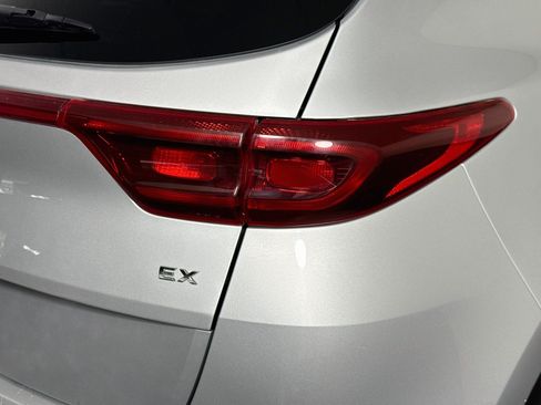 Used 2020 Kia Sportage EX w/ Option Group 15 AWD/4WD image 34