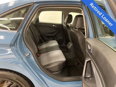 New 2025 Volkswagen Jetta SE w/ Black Wheel Package FWD image 10