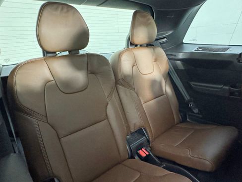 Used 2023 Volvo XC90 T8 Ultimate image 41