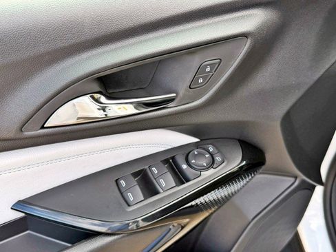 New 2026 Chevrolet Trax LT w/ LT Convenience Package FWD image 12