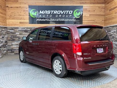 Used 2019 Dodge Grand Caravan SE w/ Power Convenience Group I FWD image 7