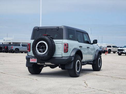 Used 2024 Ford Bronco Badlands w/ Sasquatch Package AWD/4WD image 7