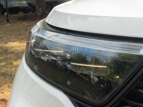 Used 2023 Ford Explorer ST RWD image 6