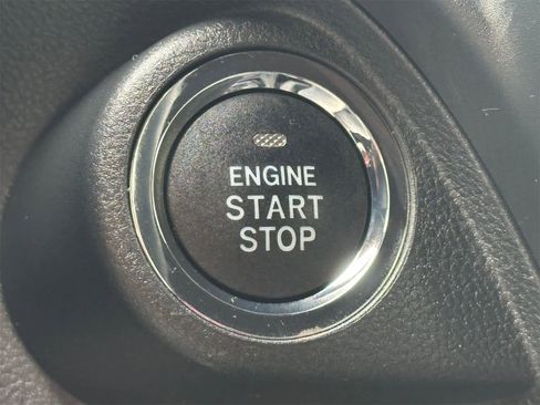 Certified 2025 Subaru Forester Sport image 27