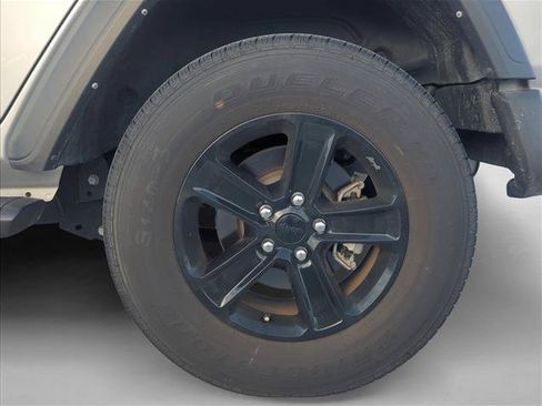 Used 2023 Jeep Wrangler Unlimited Sport AWD/4WD image 6