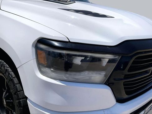 Used 2023 RAM 1500 Laramie AWD/4WD image 26