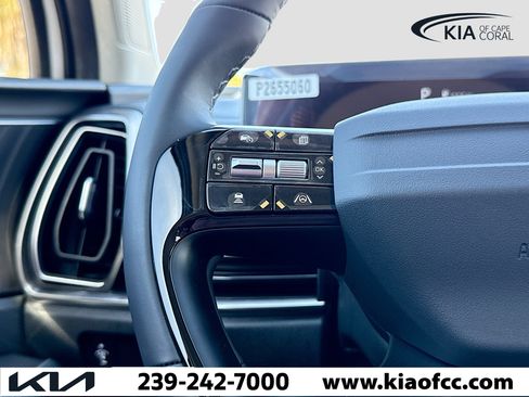New 2026 Kia Sorento LX FWD image 34