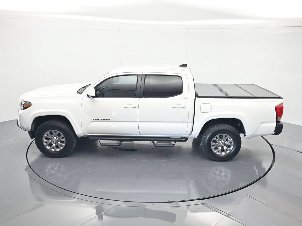 Used 2017 Toyota Tacoma SR5 w/ Tow Package AWD/4WD image 35