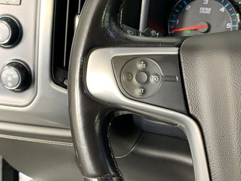 Used 2018 GMC Sierra 1500 SLT w/ SLT Premium Package AWD/4WD image 18