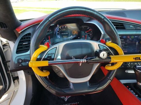 Used 2019 Chevrolet Corvette Grand Sport image 12