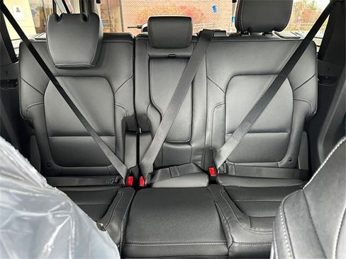 New 2025 Ford Bronco Badlands image 18