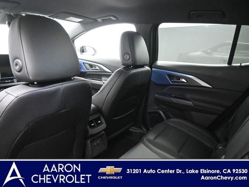 New 2026 Chevrolet Equinox EV LT image 21