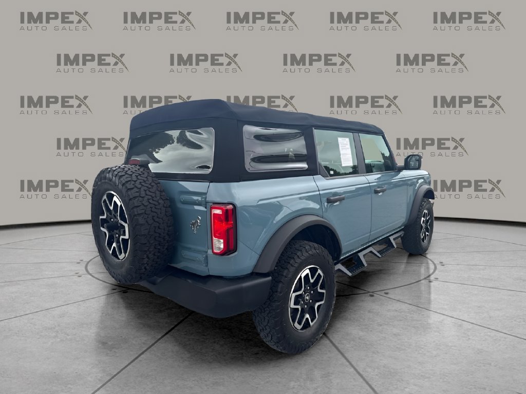 Used 2022 Ford Bronco 4-Door AWD/4WD image 3