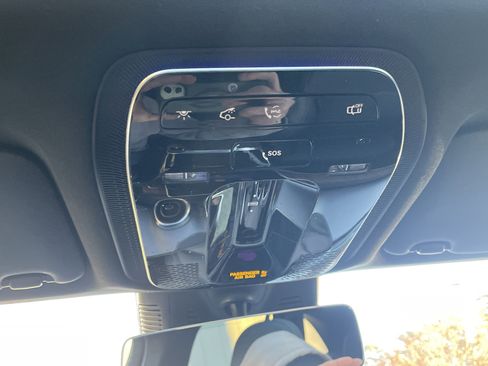 Certified 2025 Mercedes-Benz GLC 300 4MATIC image 37