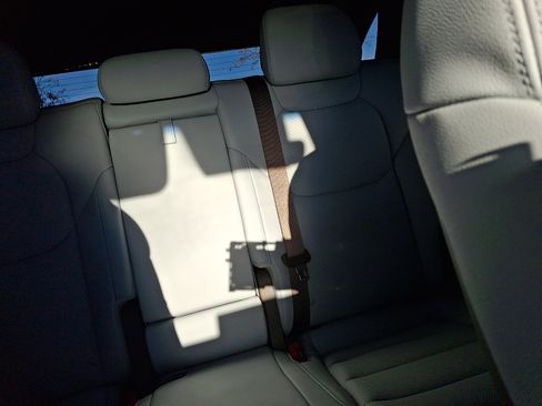 Used 2026 Genesis GV70 2.5T Advanced image 20