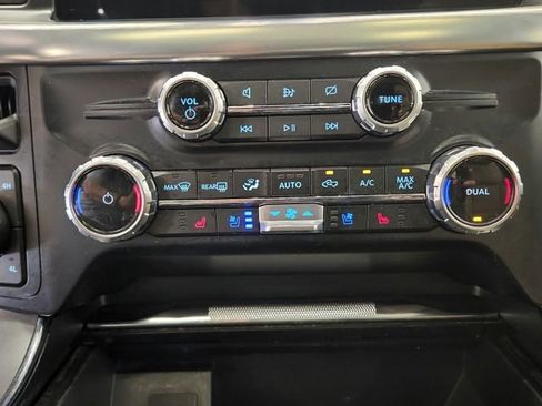 Used 2023 Ford F150 Lariat AWD/4WD image 23