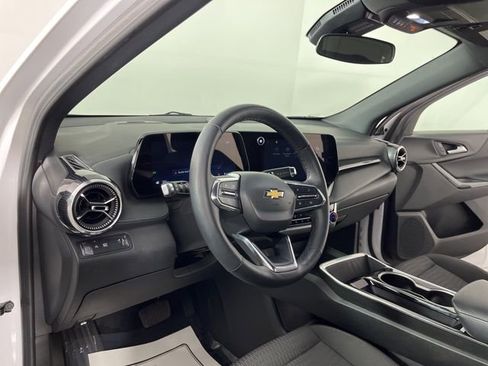 Used 2025 Chevrolet Equinox LT image 20