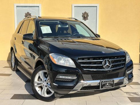 Used 2014 Mercedes-Benz ML 350 BlueTEC 4MATIC image 4