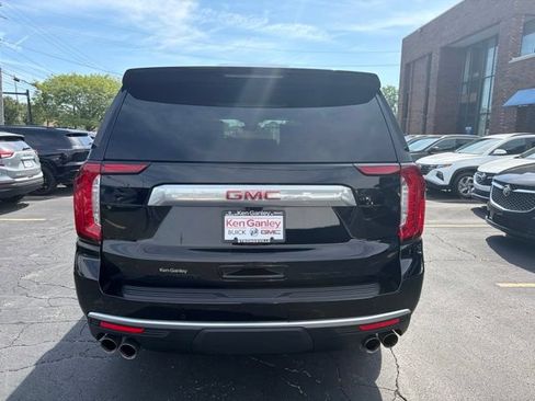 Used 2024 GMC Yukon Denali w/ Advanced Technology Package AWD/4WD image 5