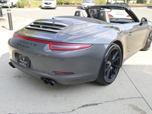Used 2016 Porsche 911 Carrera 4 image 45