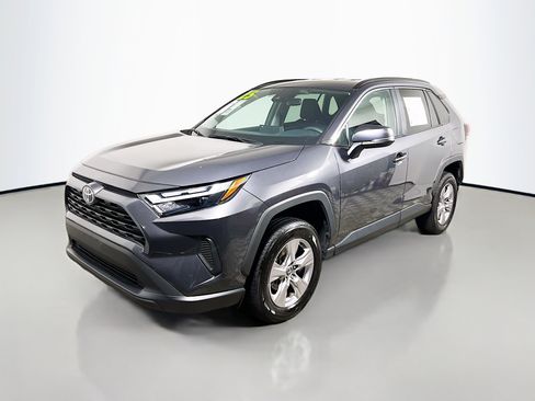 Used 2025 Toyota RAV4 XLE image 10