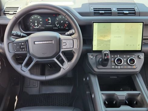 New 2026 Land Rover Defender 130 X-Dynamic SE AWD/4WD image 26