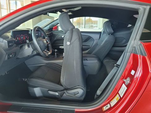 Used 2024 Ford Mustang GT RWD image 15