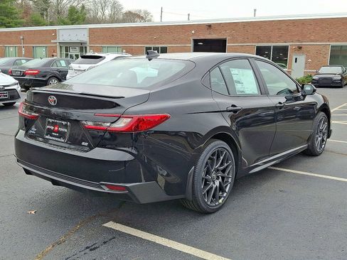 New 2026 Toyota Camry SE image 12