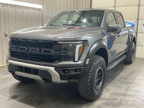Used 2025 Ford F150 Raptor AWD/4WD image 3