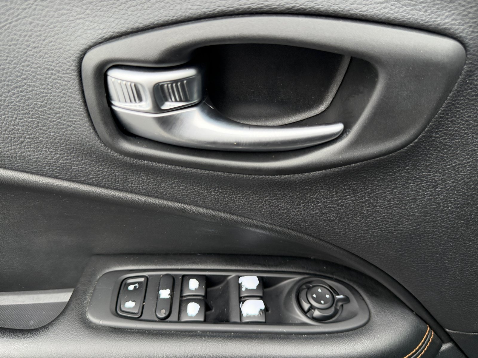 Used 2020 Jeep Compass Limited FWD image 11