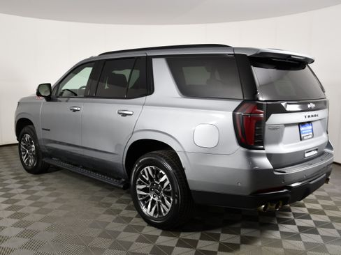 Used 2025 Chevrolet Tahoe Z71 AWD/4WD image 8