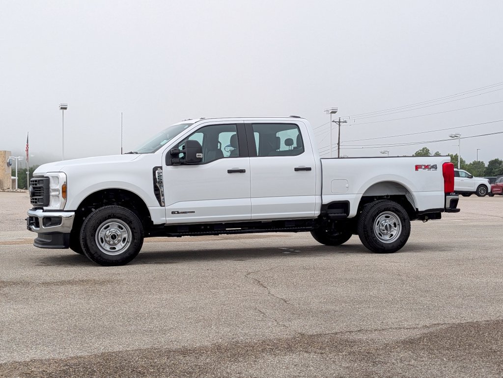 Used 2026 Ford F250 XL AWD/4WD image 5