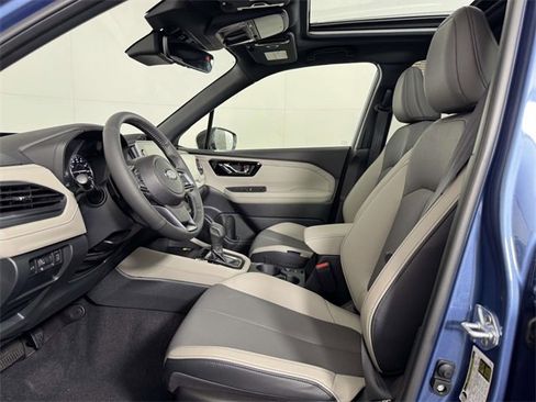Certified 2025 Subaru Forester Limited image 4