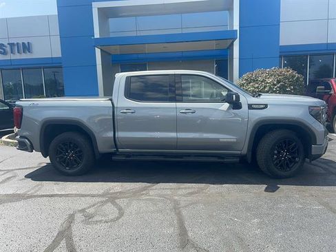 Used 2026 GMC Sierra 1500 Elevation w/ Elevation Premium Package AWD/4WD image 8