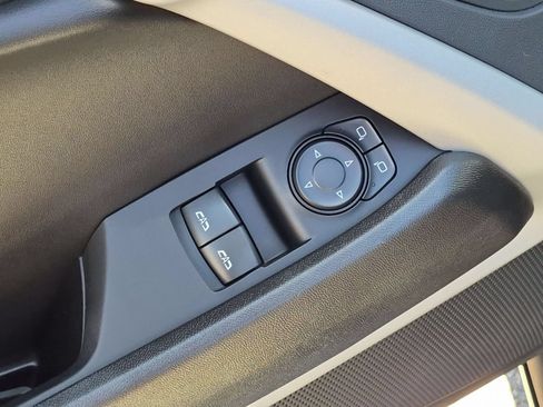 Used 2022 Chevrolet Camaro LT RWD image 11