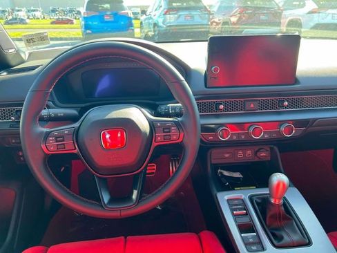 Used 2024 Honda Civic Type R image 30